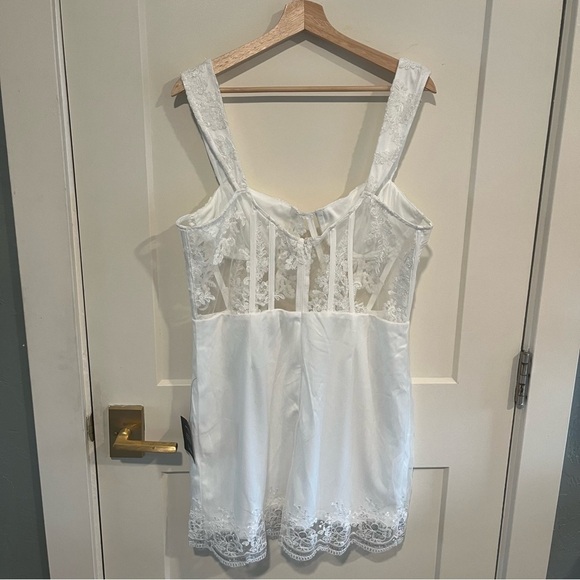 Lulu’s Coveted Delight White Sequin Corset Mini Dress Xl - Picture 4 of 14